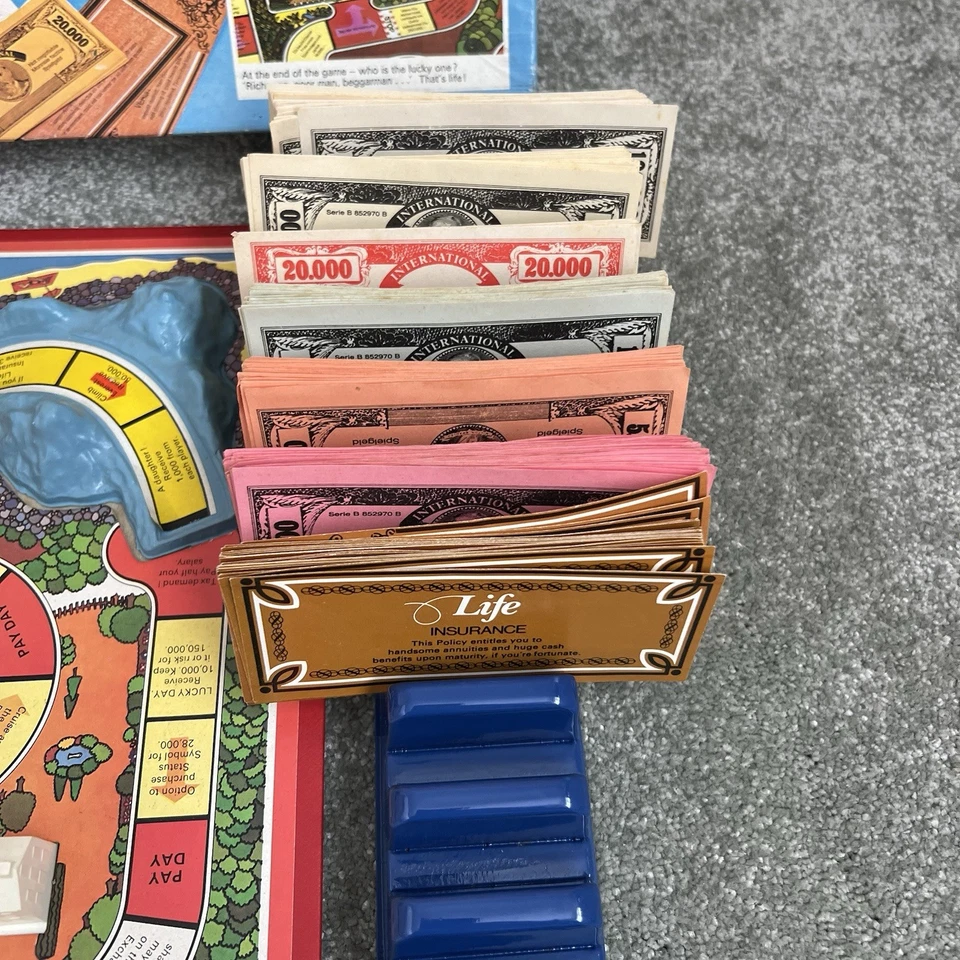 Vintage Boxed MB Game Of Life Board Game 1976 Original Complete - Image 3 of 4