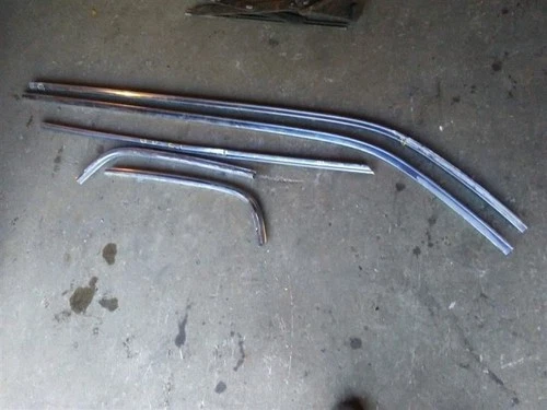 82 CHEVY EL CAMINO 1982 Body Parts BED TRIM CHROME SET