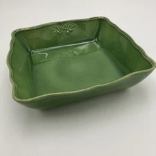 SUR LA TABLE BAKING DISH portugal  MEDIUM GREEN 10”