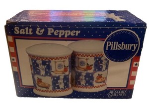 Rare 1999 Pillsbury Doughboy Salt Pepper Shakers New in Box Never Removed