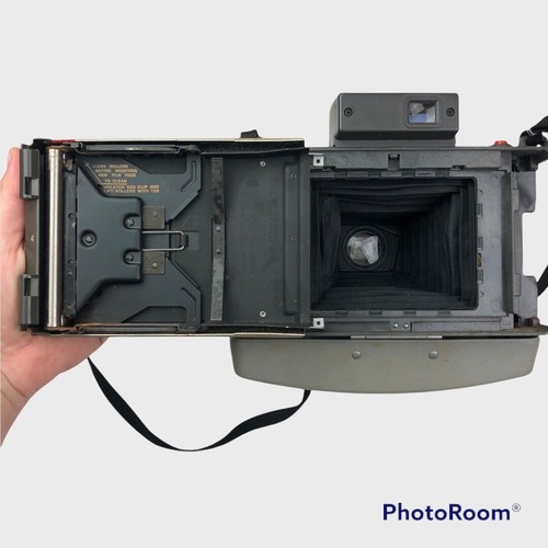 Polaroid 210 Film Camera Vintage Folding Case Photography Collectible Untested - Picture 4 of 11