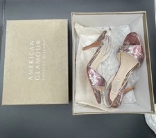 Badgley Mischka Heel Sandal Shoes Women  s Sz 6M Leather Soles Pink Snake Pattern