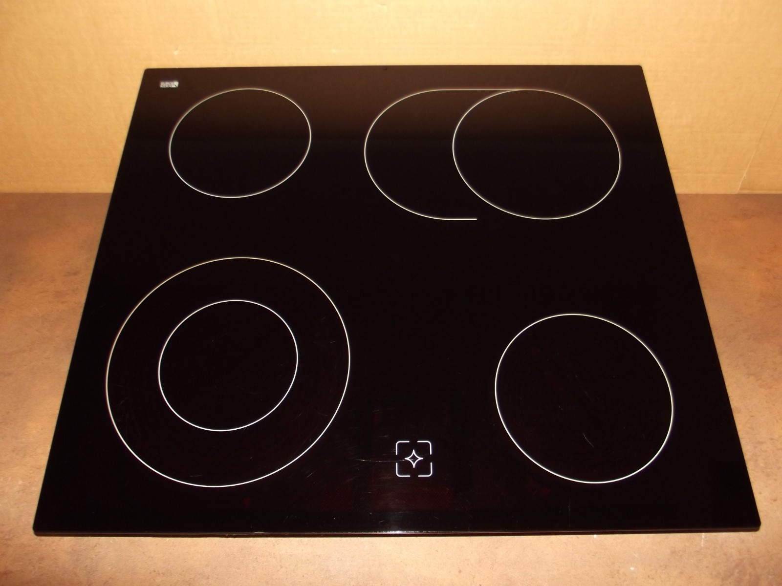 Placa vitrocerámica Respekta KM2KBA EN60335-1/2-6 2 años de garantía P186