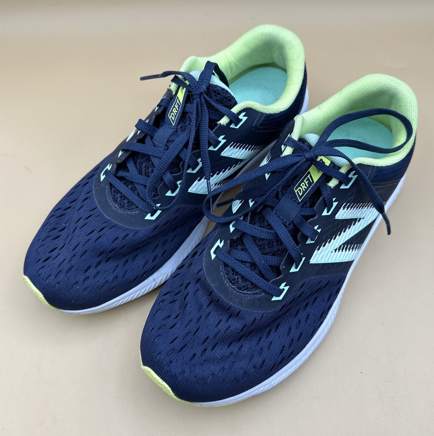 New Balance Womens Drft V1 WDRFTSN1 Navy Blue Running Shoes Lace Up