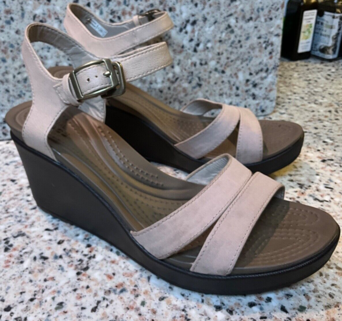 CROCS 202511 SANDALS WEDGE HEELS LEIGH 11 ANKLE STRAP SIZE