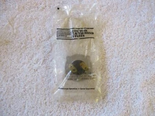 NEW Factory Authorized Parts Carrier Temp Act Switch    HH 12HC 009    HH12HC009