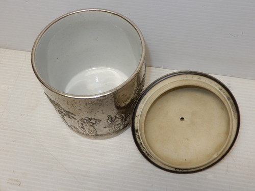 ANTIQUE SILVER PLATED WEDGWOOD COVERED BISCUIT JAR CA. 1890 - 第 4/6 張圖片