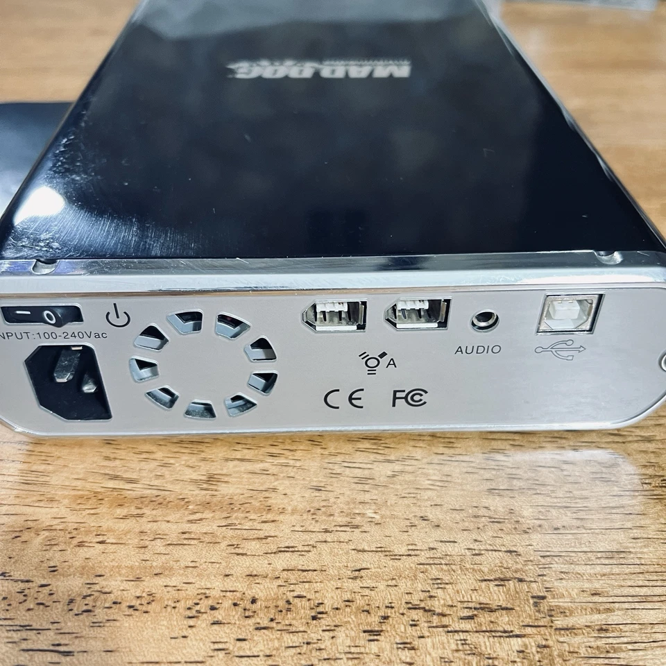 Mad Dog Multimedia External CD/DVD Drive Read/Write NO CORDS - Image 4 of 4