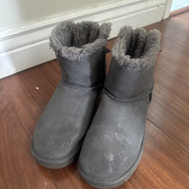 UGG Australia Gray Suede Shearling Lined Boot Side Button SHORT 5803 Women US 8
