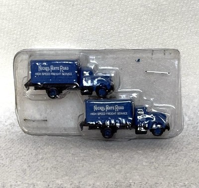 Classic Meta Work Mini N Scale  International R-190 Nickel Plate RR Express Van