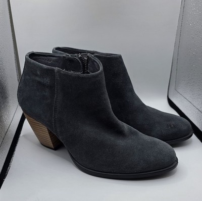 Ecco Ankle Boots Womens 38 US 7 Gray Suede Magnet Hydromax Booties Comfort Shoes
