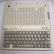 Vintage Apple IIc Computer A2S4000 128KB TESTED WORKING w Power Supply Manuals