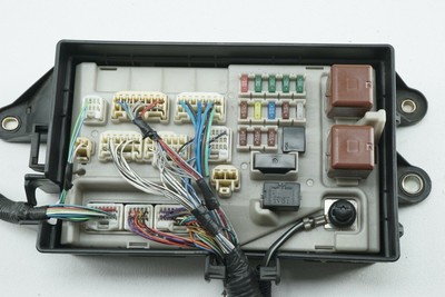 LEXUS LS430 Rear Distribution Fuse Box OEM 2001 - 2003 | eBay