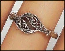 Ladies Dainty Vintage 925 Sterling Silver Openwork Filigree Band Ring Size 6.5