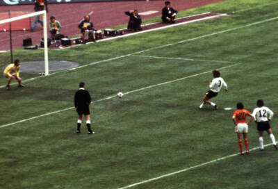 Paul Breitner Scores West Germanys Equalising Goal From The Penalty 1974 PHOTO