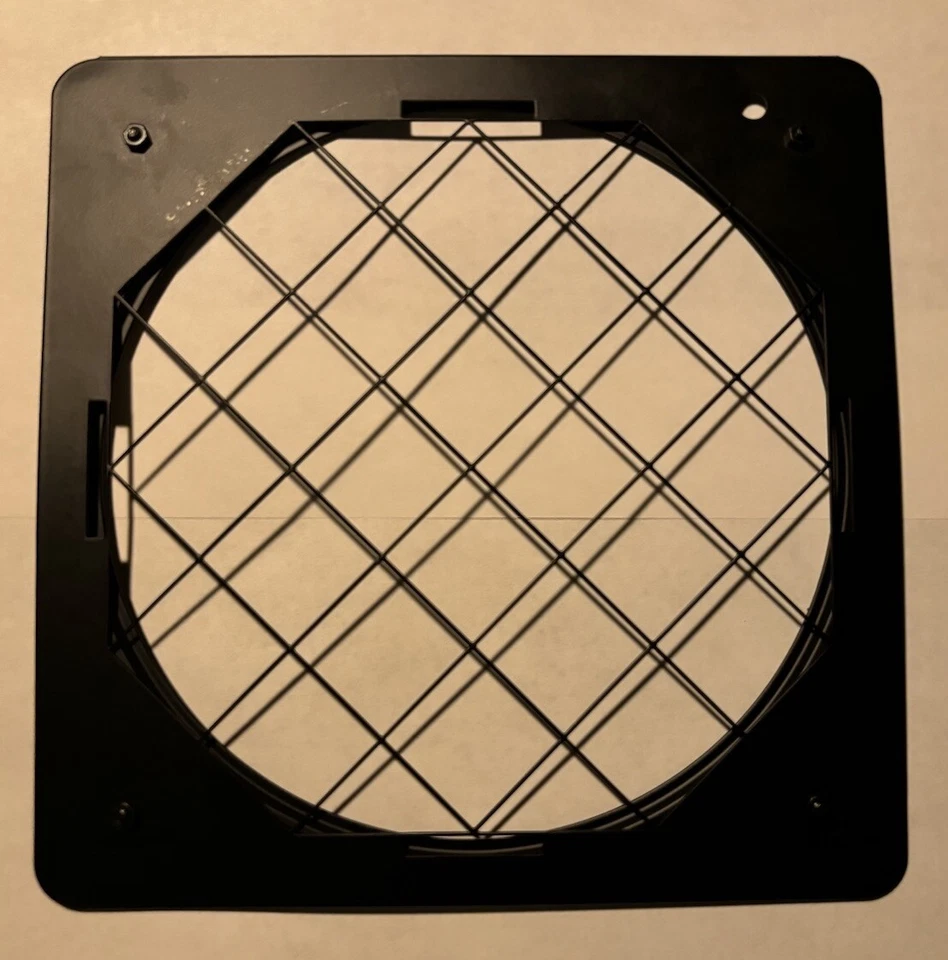 MARCO DE ILUMINACIÓN DE SEGURIDAD FILTRO VIDRIO PERMACOLOR con Rejilla y Tornillos 7.5x7.5 NEGRO Foto 2 de 4