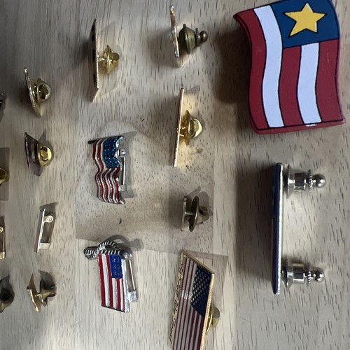 Vintage Assorted U.S. Flags 17 Total Flags. - Picture 13 of 17