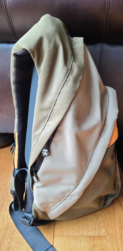 Crumpler Sinking Barge Camera / Laptop Backpack for Traveling Photographer - Image 3 of 4