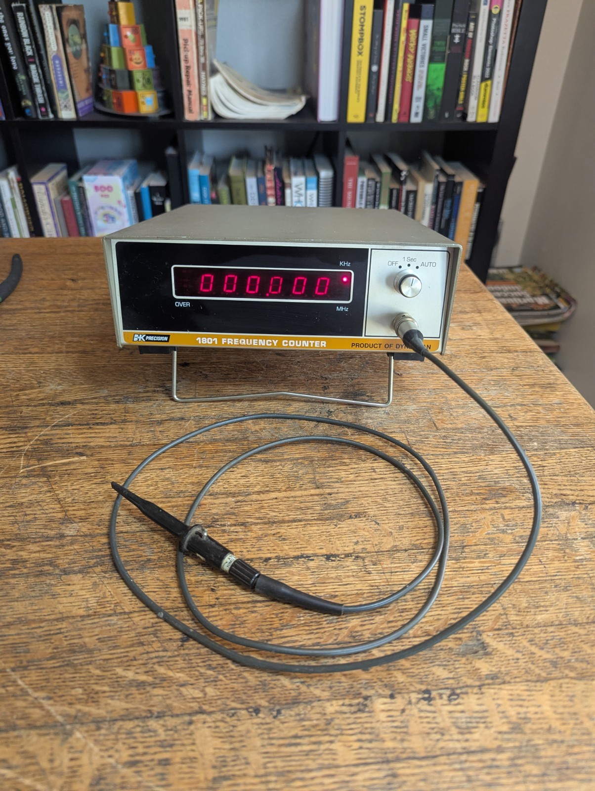 BK Precision 1801 Frequency Counter Dynascan Test Equipment Tested Short Wave