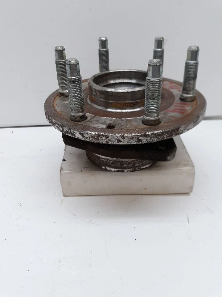 Cubo dianteiro AWD compatível com 07-14 ESCALADE 82205 - Imagem 3 de 4