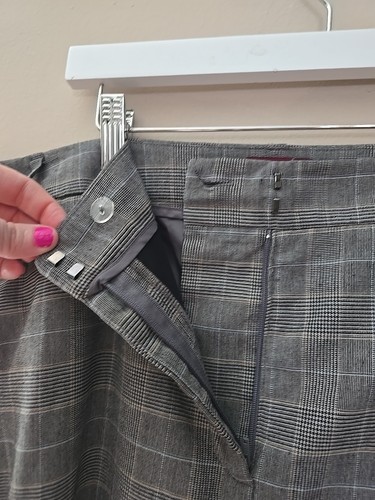 212 Collection Gray Plaid Straight Leg Curvy Fit Trouser Pants Womans Size 24W - Picture 3 of 5