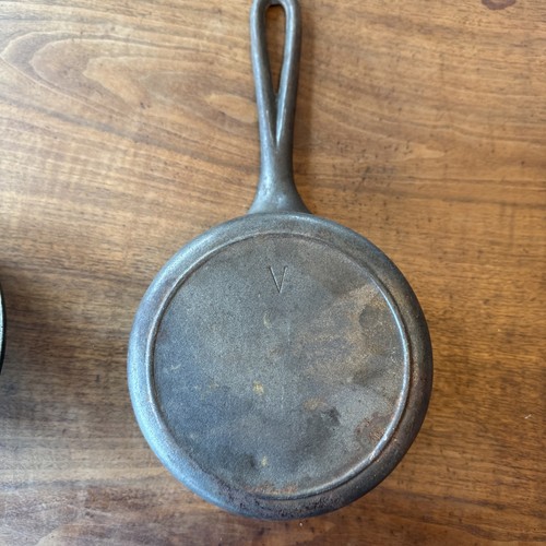 Vintage BSR Red Mountain Cast Iron Sauce Pan Stew Pot w/ Lid 2 Qt Quart - Picture 12 of 16