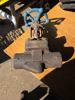Smith 1 1/4'' Gate Valve Fig.0800 A105N WPS800@840°F WOG1975@100°F