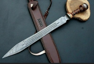 ROMAN GLADIATOR SWORD, HANDMADE DAMASCUS STEEL BLADE, BATTLE READY WITH SHEATH.