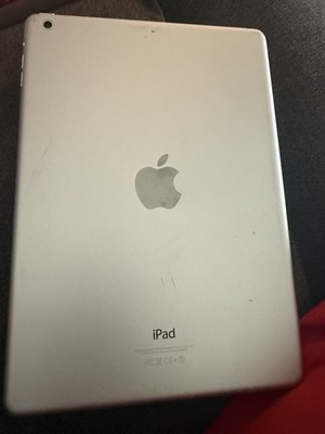 Apple iPad Air 1st Generation 16GB 12.5.7'' WiFi Only Space Gray