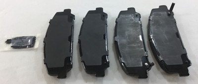 DA06M-9FE0JNW  Nissan/Infiniti Front Brake Pads  NEW OEM