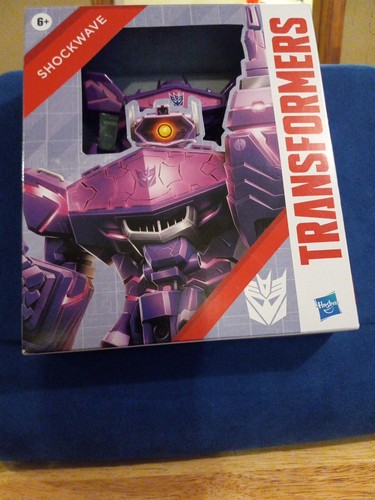 Transformers Authentic Alpha SHOCKWAVE 7" Decepticon Action Figure Hasbro NEW