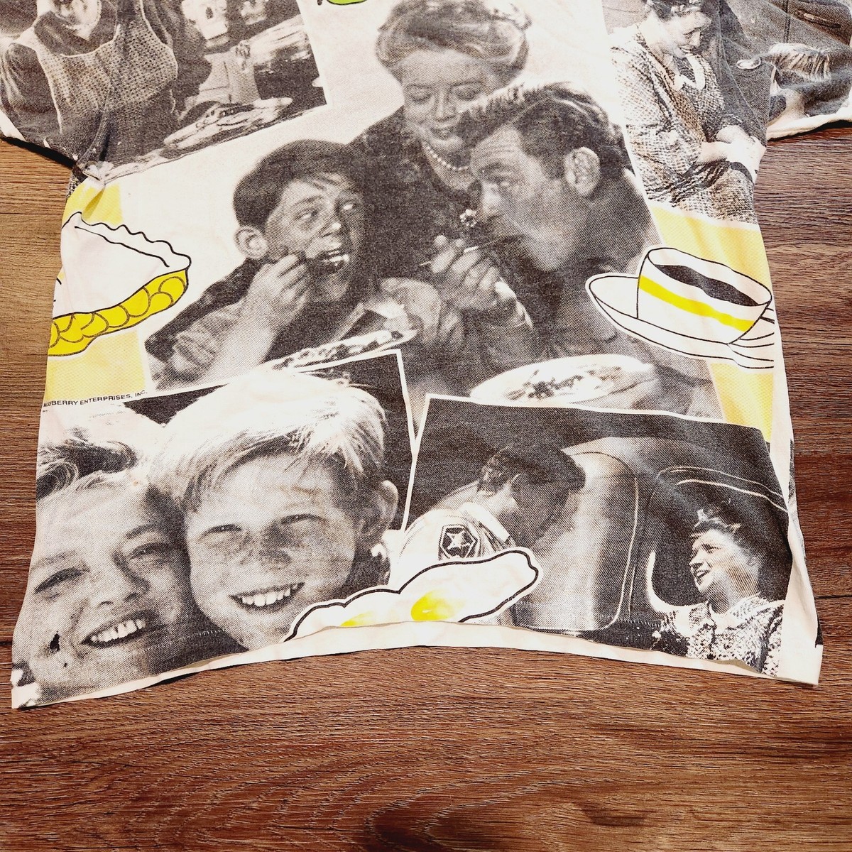 Vintage Andy Griffith Show All Over Print Tshirt sz L 1994 