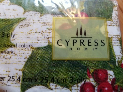 Cypress Christmas 40 Holly Berry Music Sheet 3 Ply Cocktail Paper Napkins NEW - Picture 5 of 8
