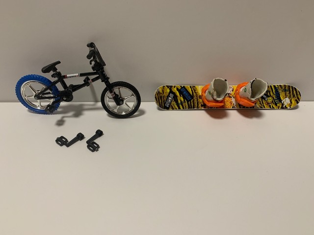 mini snowboard toy