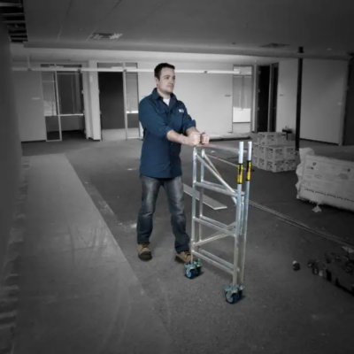 Mini échafaudage Plateau En Alu Avec Roulettes - Capacité 600 Lbs - Neuf
