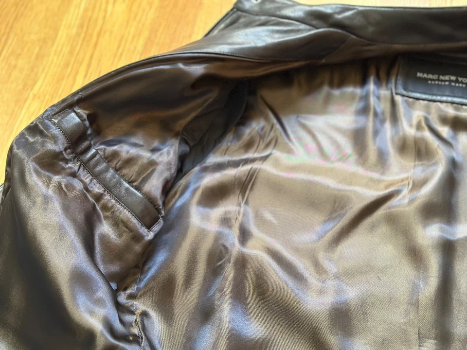 Jaqueta de couro macio Marc New York Motto Biker Racer masculina G preta excelente - Imagem 4 de 4