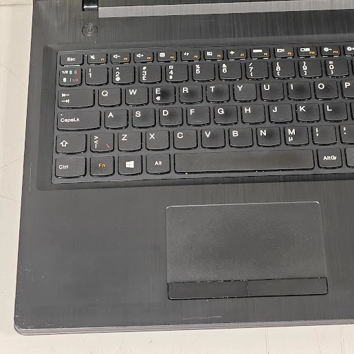 Lenovo G50-45 Laptop - AMD A8-6410, AMD Radeon R5, 8GB RAM - Image 3 of 4