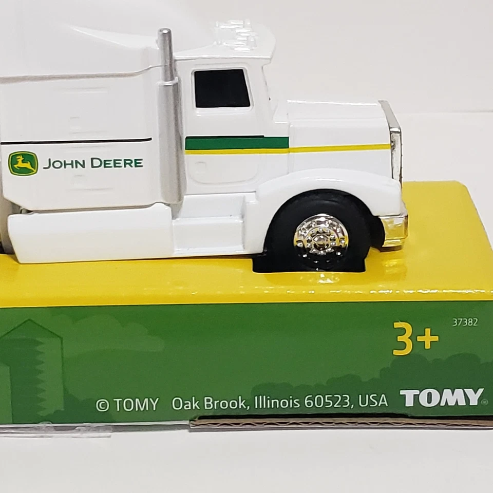TOMY John Deere Hauler White Semi Truck Trailer & Tractor Set 1:64 scale NEW - Image 3 of 4