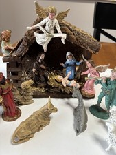 Nativity Set with Wood Stable 7 X 8   23 Piece Depose Pieces All Marked Italy
