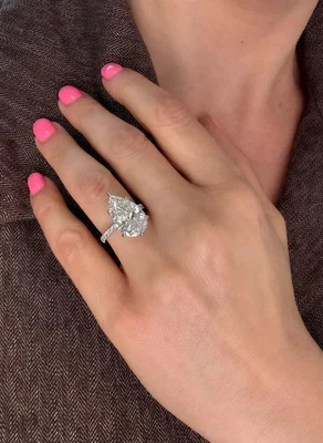 7.50ct Pear Cut IGI Certified Lab Grown Diamond Wedding Ring 18K White Gold - Image 1 of 4