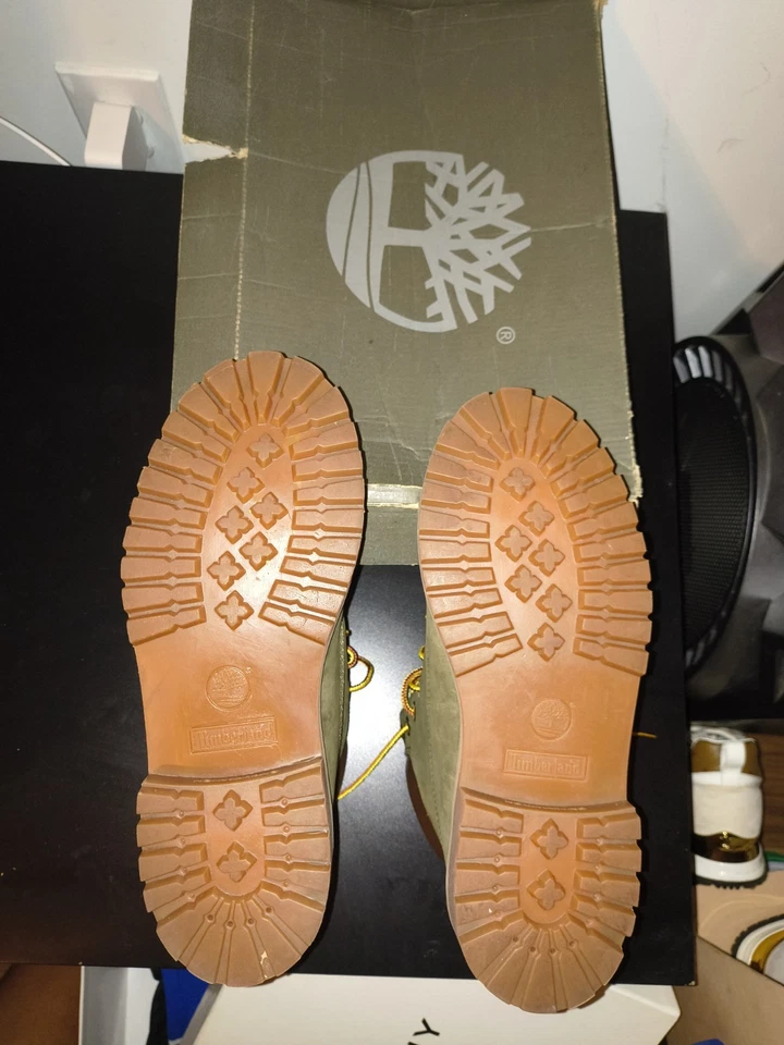 Timberland Botas Impermeables Premium 6 Pulgadas - “Nobuck Verde Oscuro” Foto 2 de 4