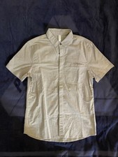 Lululemon Grey Short Sleeve Button Down Shirt Sz M 100 % Authentic