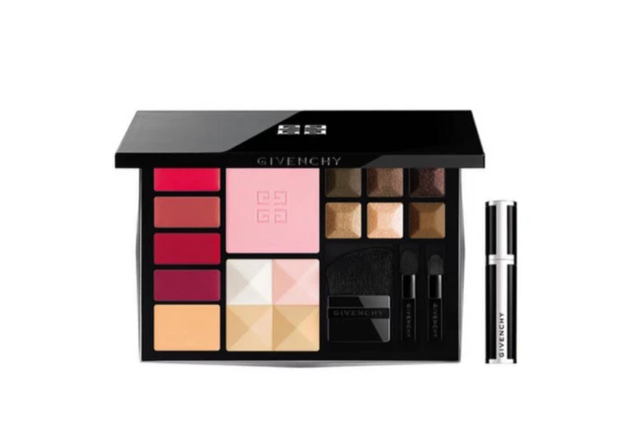 Paleta esencial de maquillaje Givenchy Paleta esencial de maquillaje Givenchy nueva en caja Foto 3 de 4