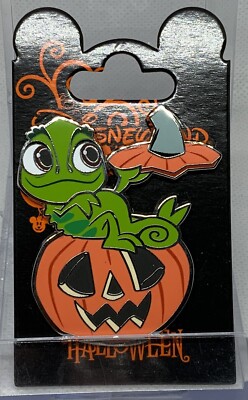 Disney DLP 2021 Halloween Pascal In Pumpkin pin