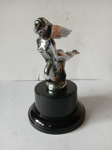 Wheeled Speed Nymph 1930s car mascot. wheeled speed nymph hood ornament. - Picture 2 of 6