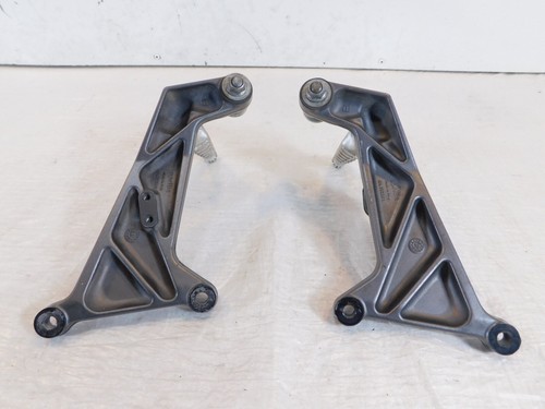 2002-2003 Aprilia SL1000 Falco Grey Left/Right Footrest Foot Peg Mounts - Picture 4 of 10