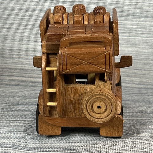 JEEP Handmade from Africa (Malawi Safari 1970s 1980s 1990s Wood Wooden Car) - Imagen 4 de 8
