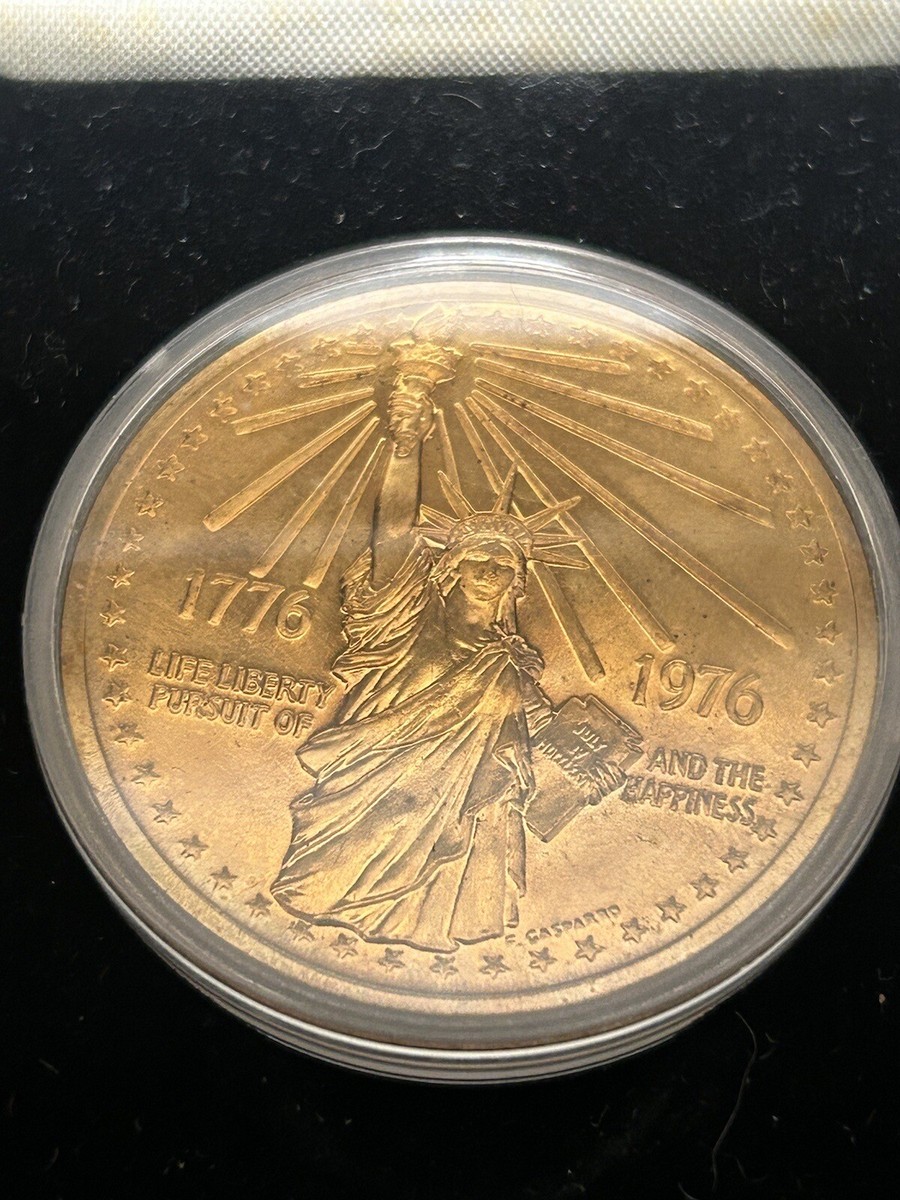 American Revolution 24K Gold-Plated National Bicentennial Medal