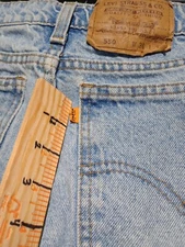 Vintage Levis 550 Mens Jeans 36 Orange Tab USA Light Wash Taper Relaxed