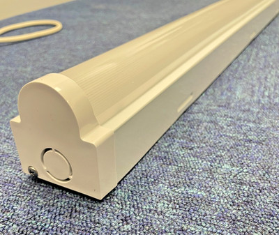 4 Fuß Twin 45 W 4950 lm LED Oberflächenleiste 4000K kaltweiß - Tridonic Treiber